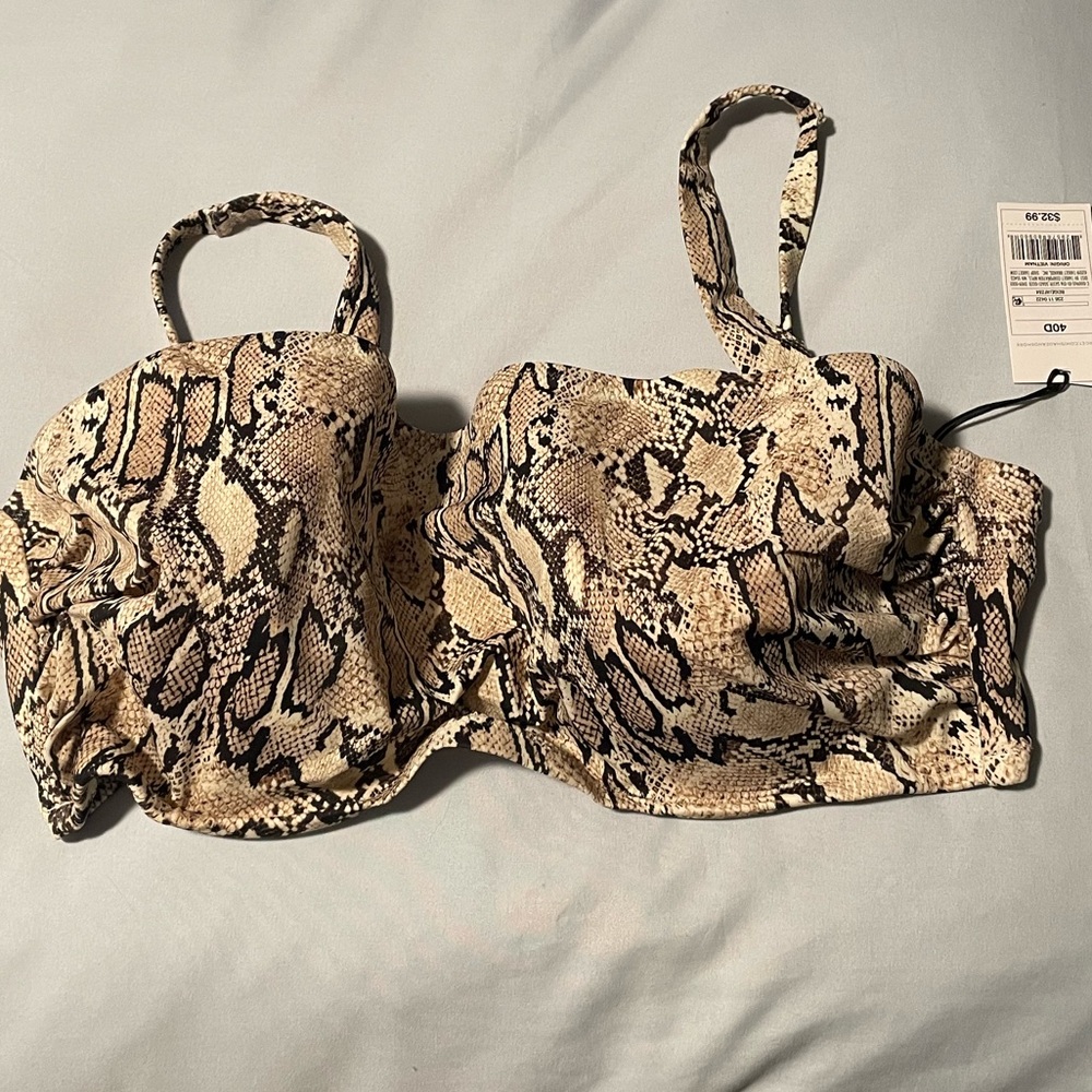 NEW 40D Target Underwire Swim Top